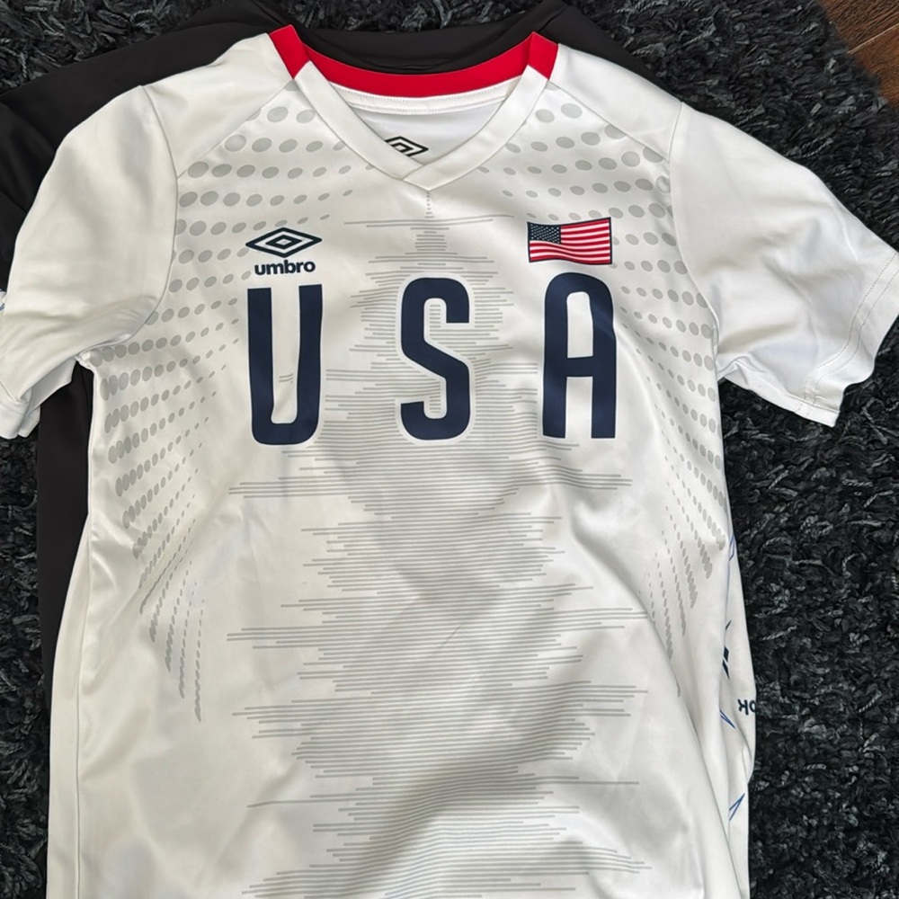 3 short sleeve sport shirts